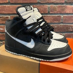 Nike Dunk High Premium Nort Recon Clerks Pack released 2006 sz 9